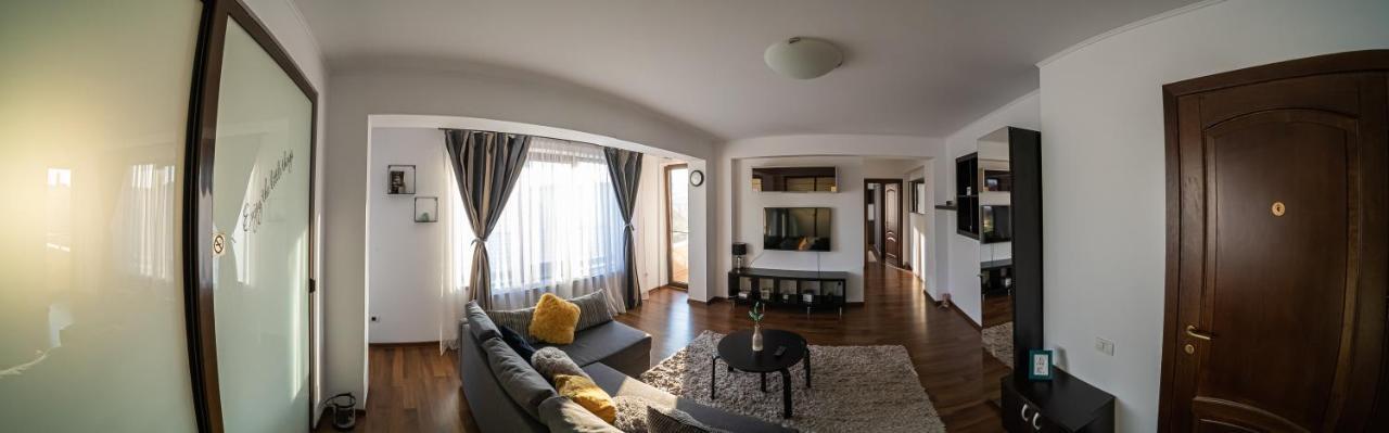 Apartament Tatu Bar&Grill Otopeni Exterior photo