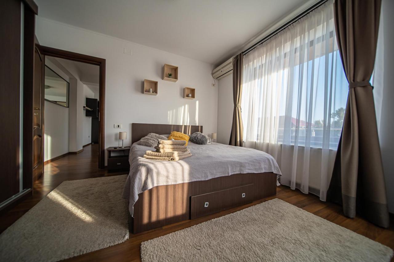 Apartament Tatu Bar&Grill Otopeni Exterior photo